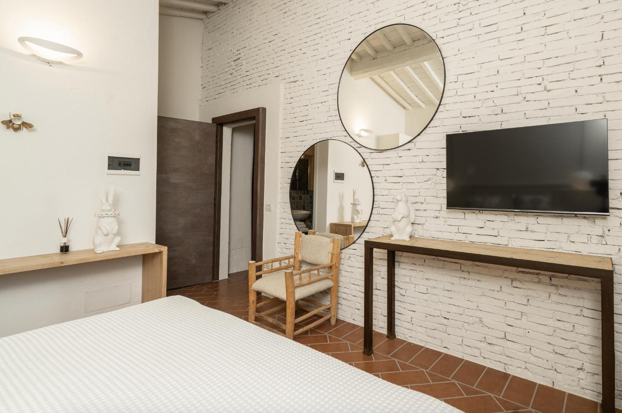 Scarlea Rooms Cecina  Buitenkant foto